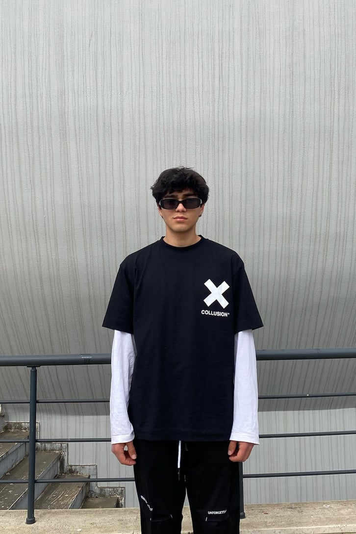 Göğüs Baskılı Oversize Siyah Tshirt
