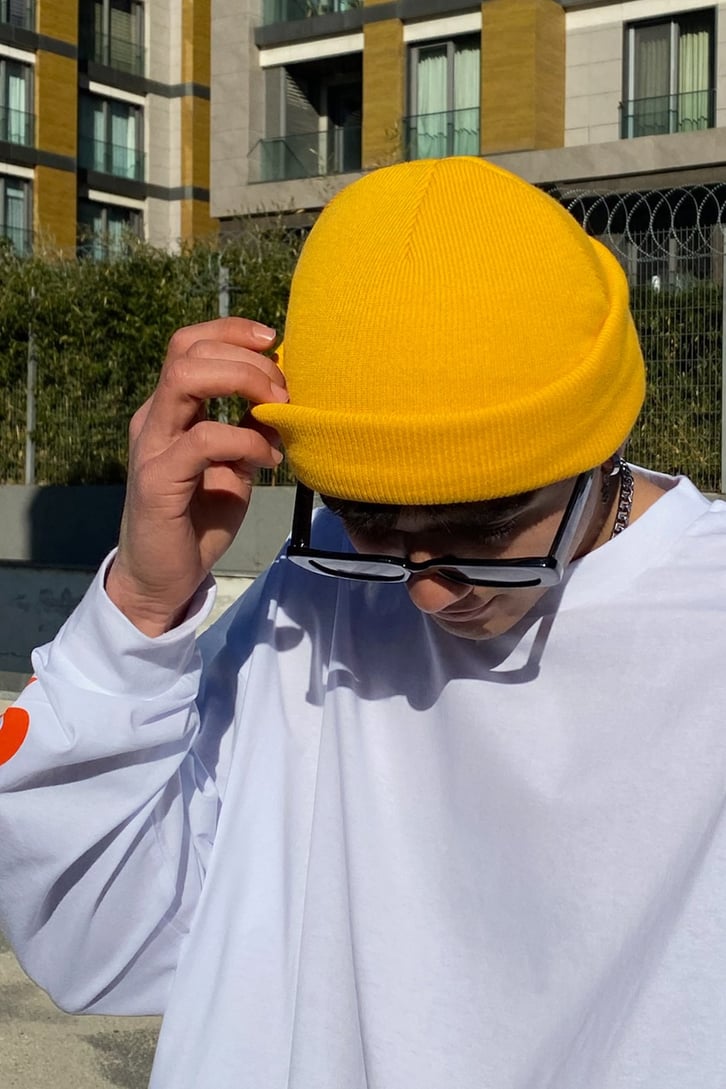 Golden Yellow Premium Kısa Bere