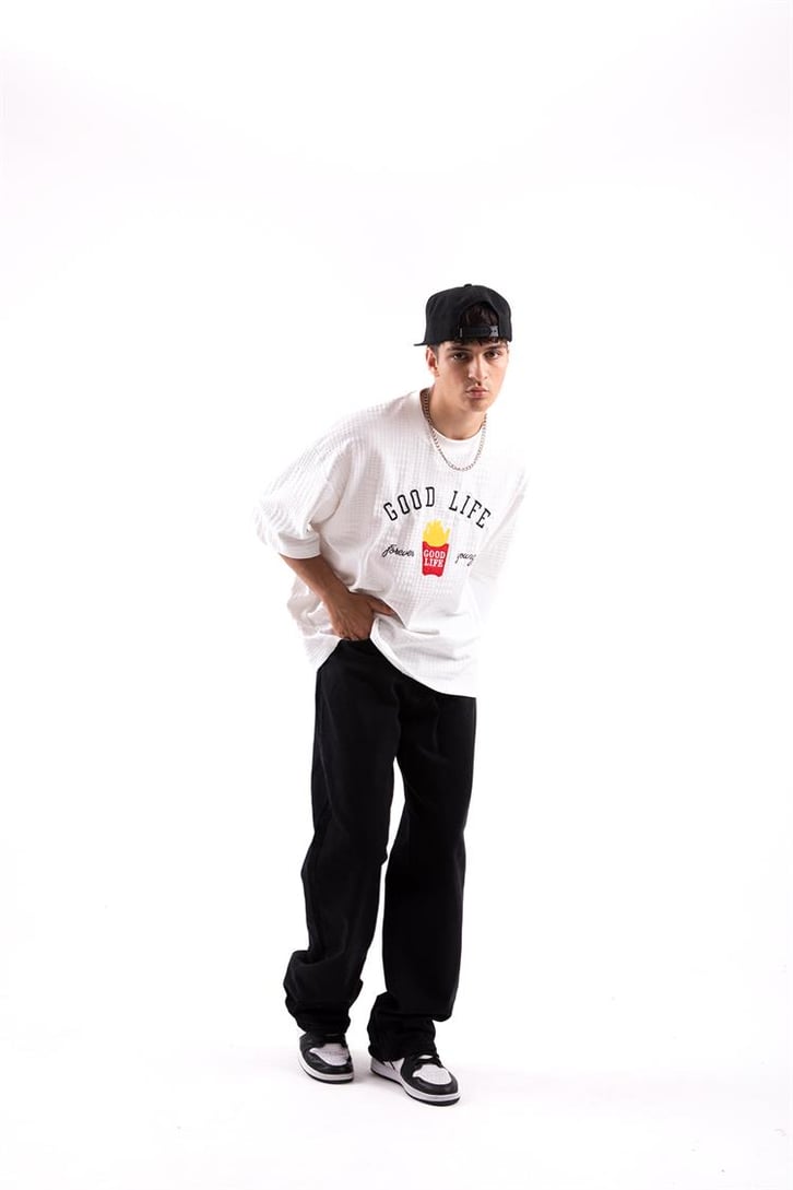 Good Life Nakışlı Ekru Oversize Tshirt