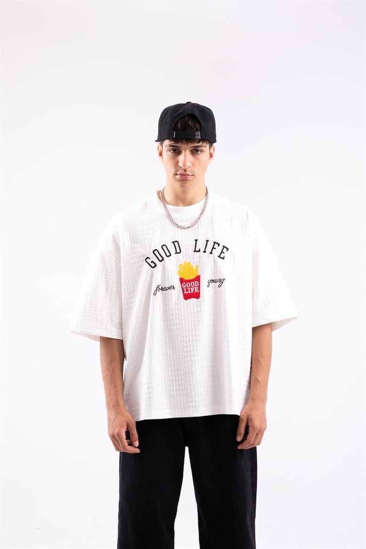 Good Life Nakışlı Ekru Oversize Tshirt