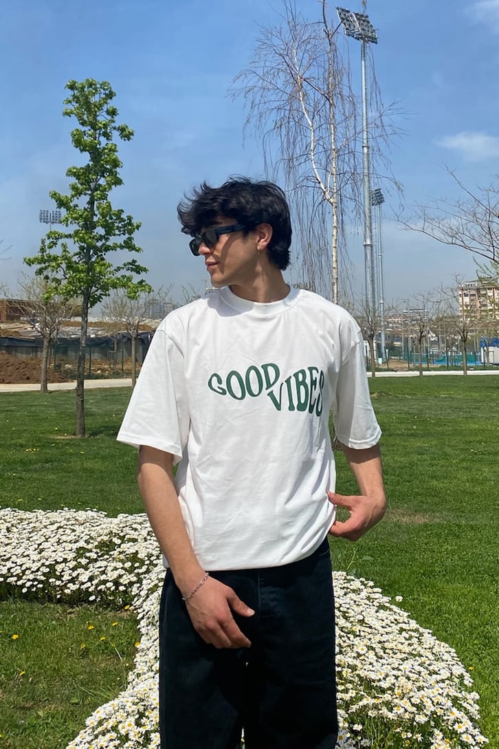 Good Vibes Baskılı Oversize Tshirt
