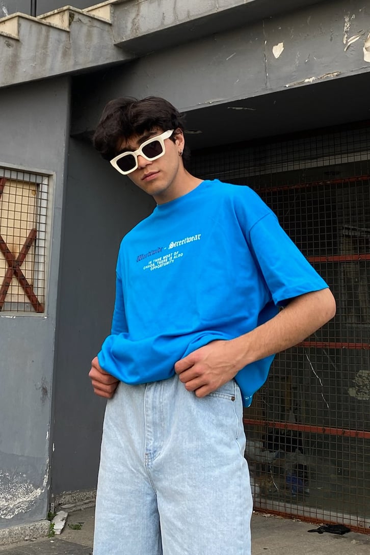 Gothic Deception Baskılı Oversize Tshirt