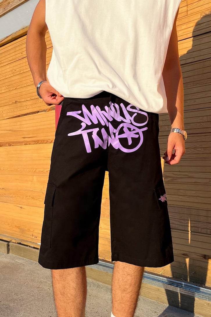 Graffiti Baskılı Baggy Şort