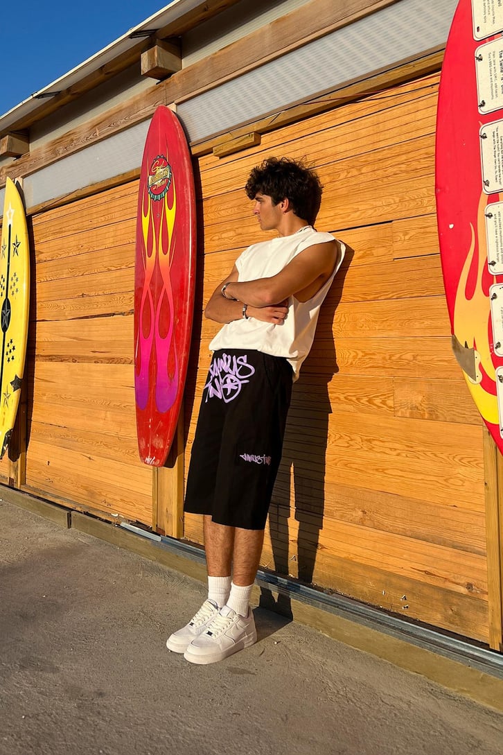 Graffiti Baskılı Baggy Şort