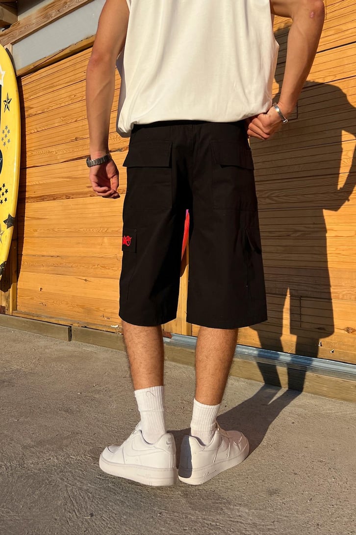 Graffiti Baskılı Baggy Şort