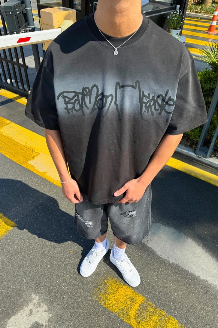 Graffiti Desen Baskılı Tişört