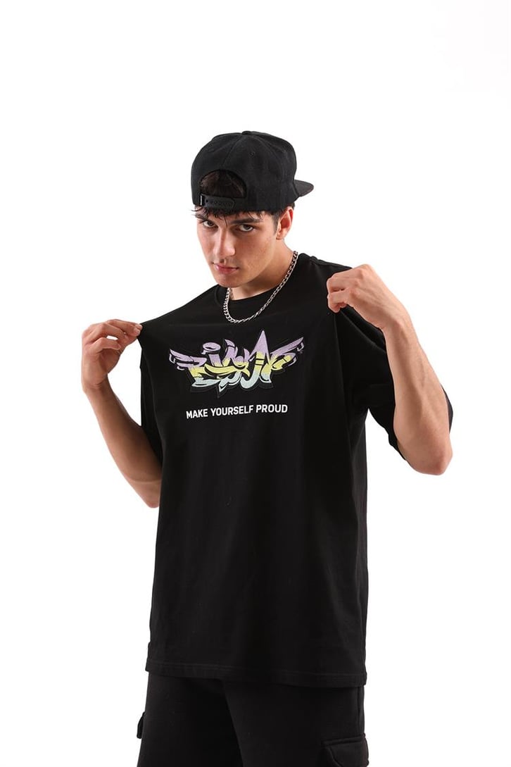 Graffiti Nakışlı Siyah Oversize Tişört