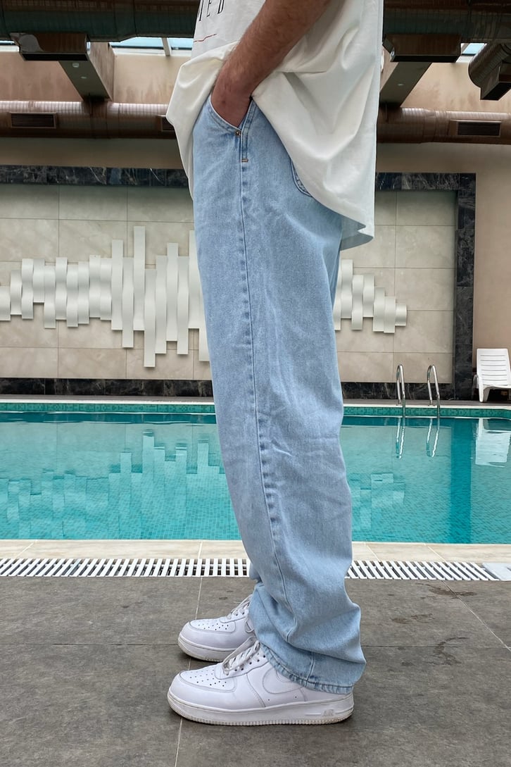 Graffiti Printed Carpenter Jean
