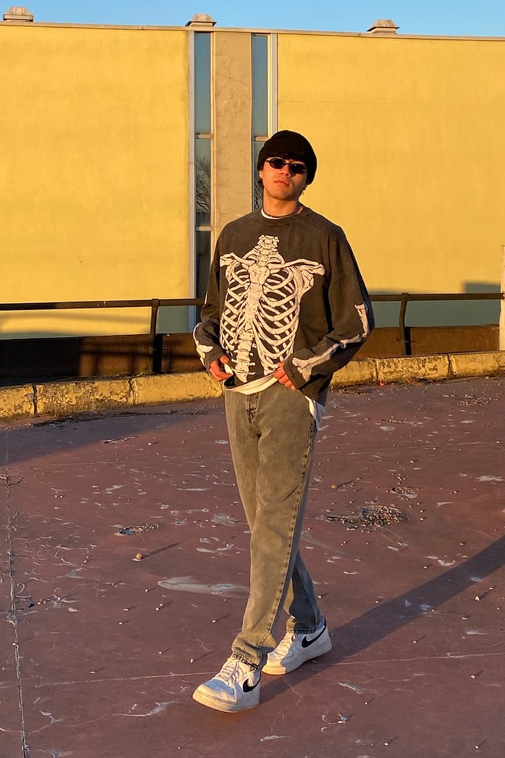 Gri Taşlamalı Regular Fit Jean