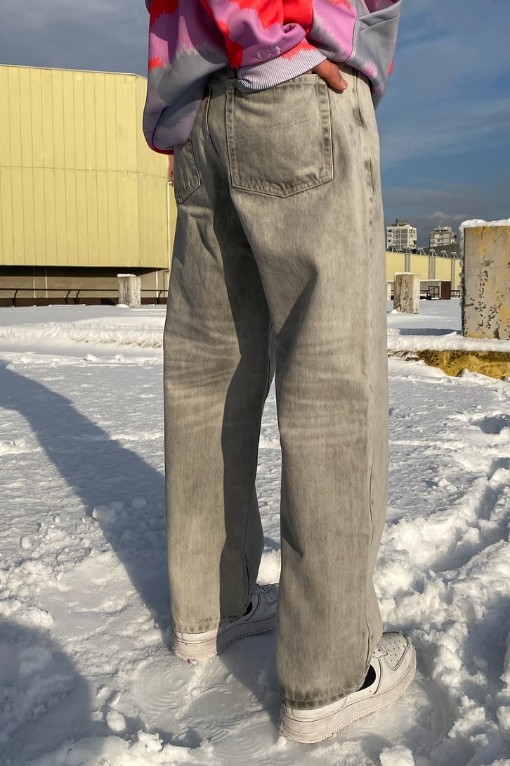Gri Yıkamalı Baggy Fit Jean