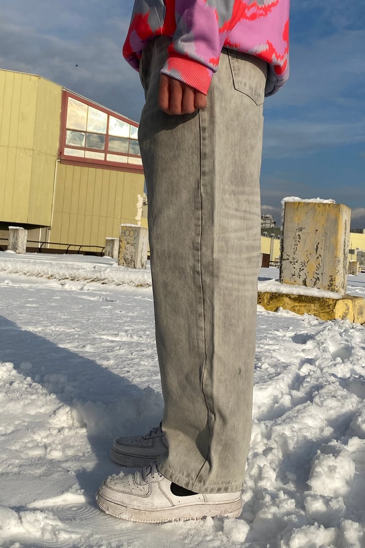 Gri Yıkamalı Baggy Fit Jean