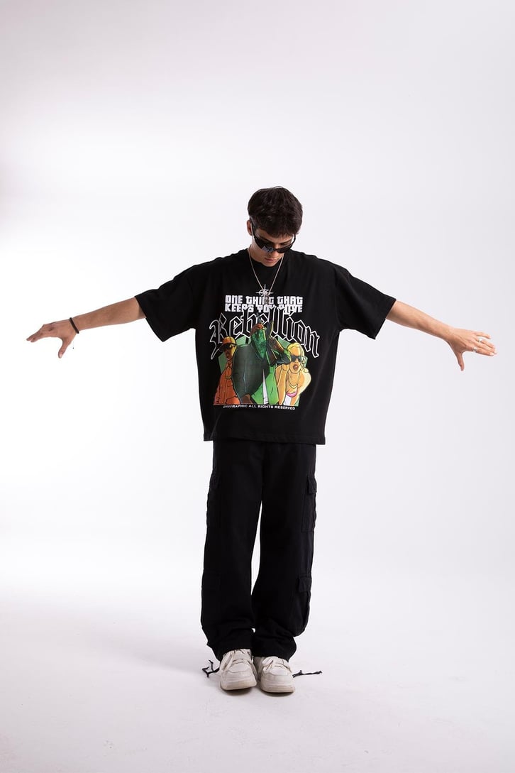 Gta Rebellion Baskılı Siyah Oversize Tshirt