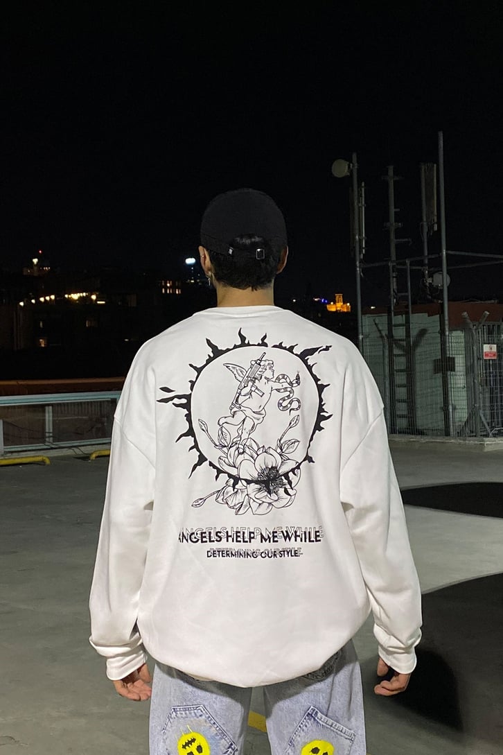 GUARDIANS ANGEL BASKILI OVERSIZE SWEATSHIRT
