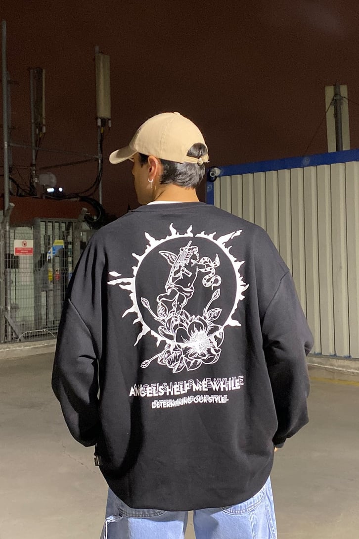 GUARDIANS ANGEL BASKILI OVERSIZE SWEATSHIRT