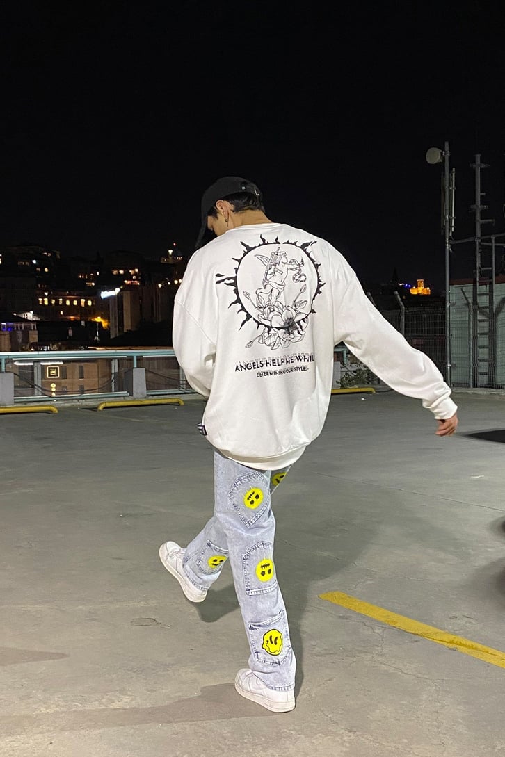 GUARDIANS ANGEL BASKILI OVERSIZE SWEATSHIRT