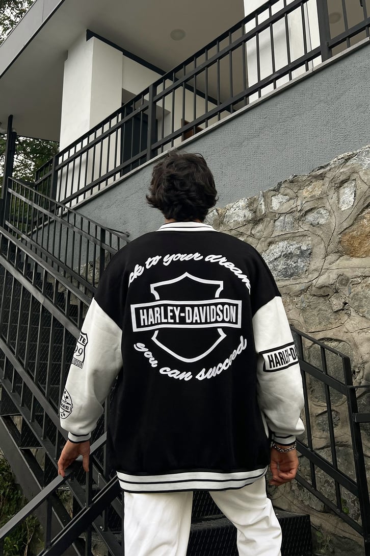 H.D Sırt  Baskılı Siyah Kolej Ceket
