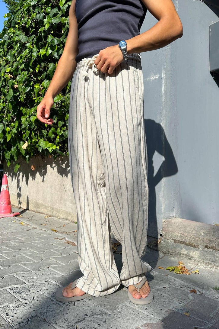 Halat Kemerli Çift Çizgili Keten Pantolon
