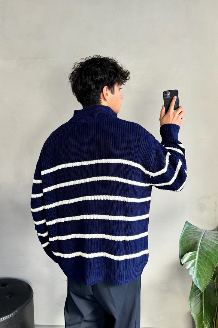 Half Zip Club Aesthetic Nakışlı Kazak