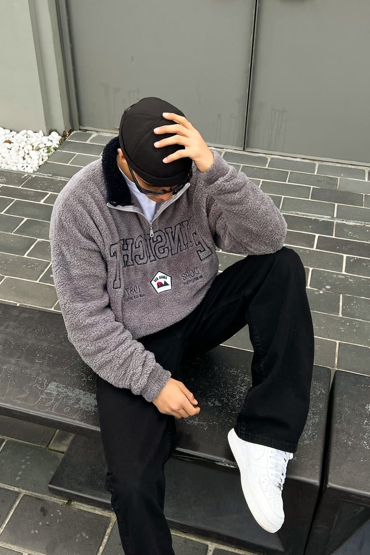 Half-Zip Nakışlı Füme Peluş Sweatshirt