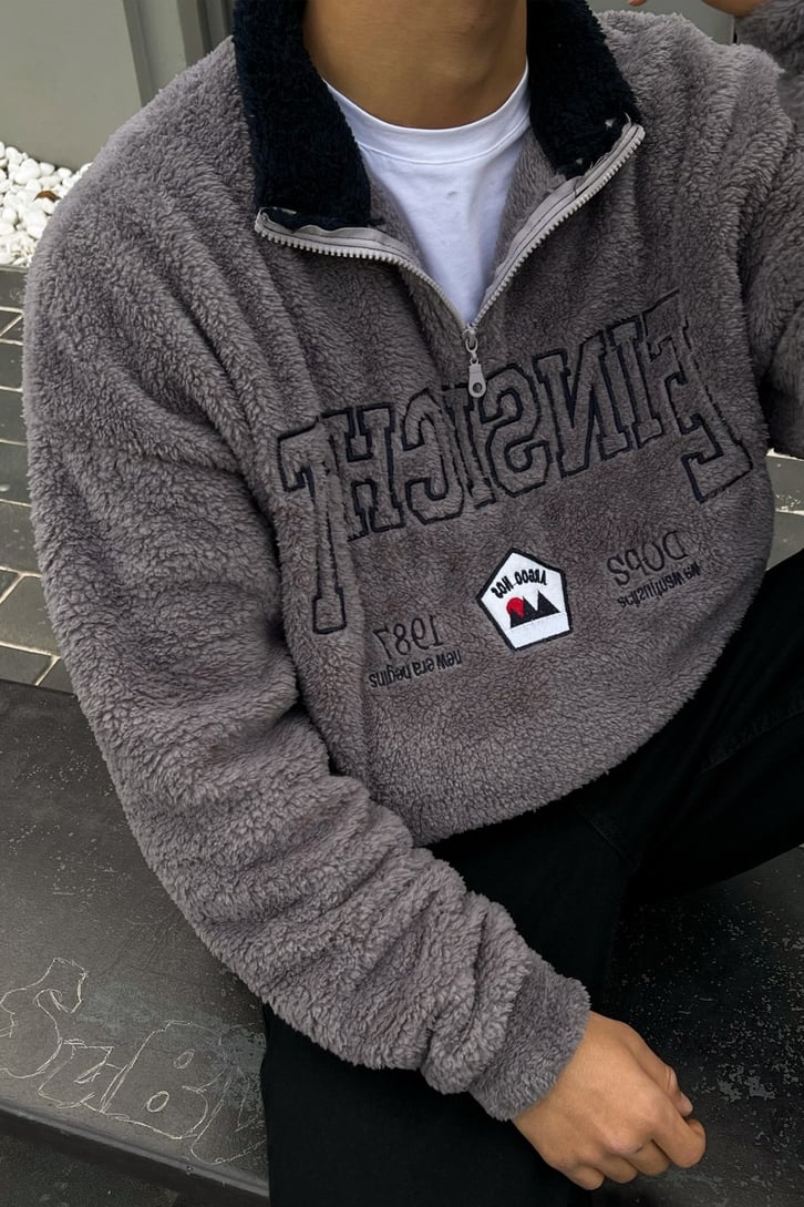Half-Zip Nakışlı Füme Peluş Sweatshirt