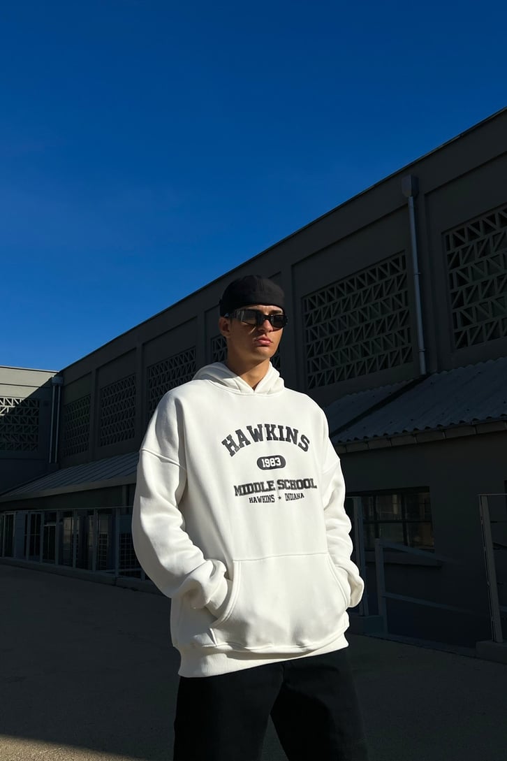 Hawkins Baskılı Beyaz Oversize Hoodie