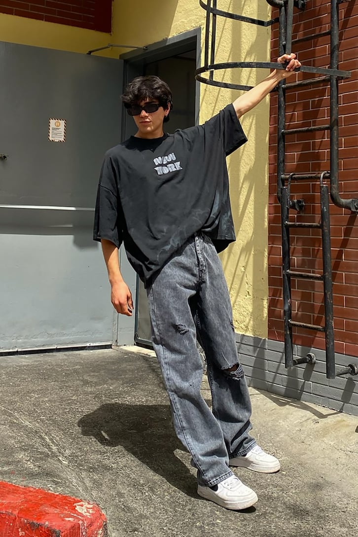 Hazy NY Baskılı Siyah Oversize Tshirt