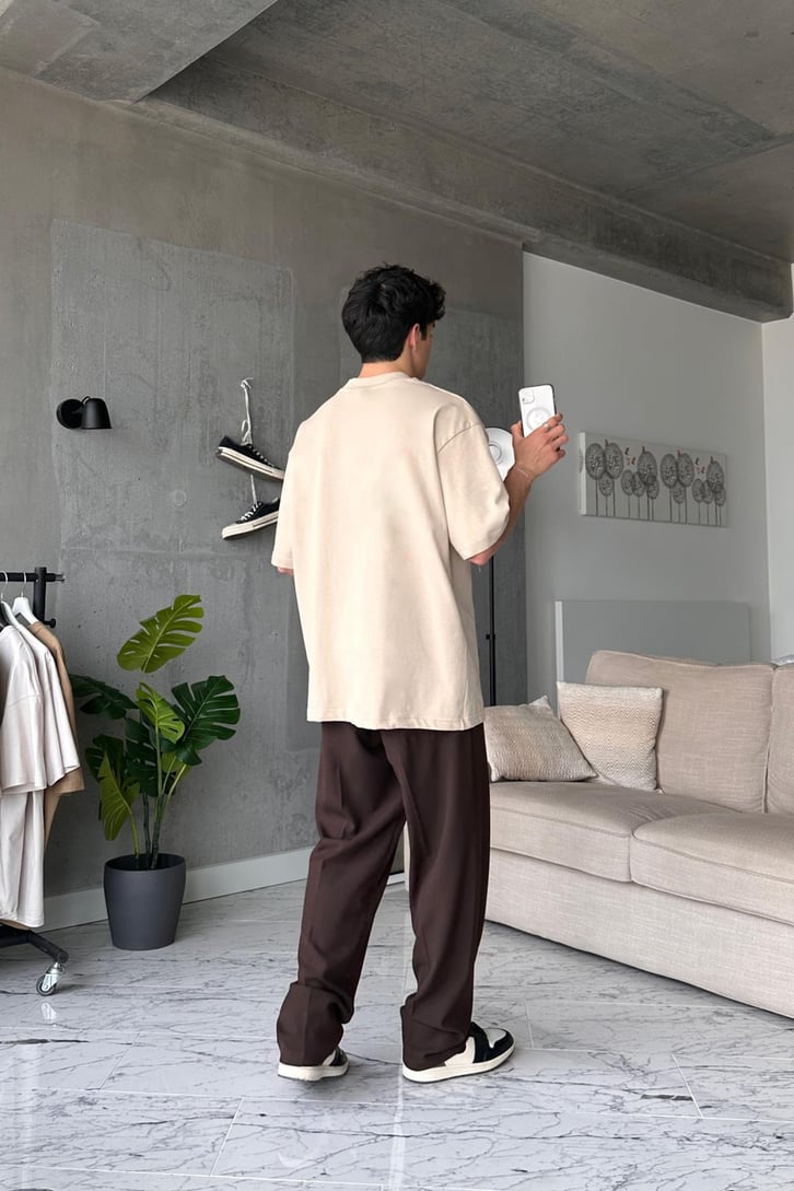 Heart Nakışlı Bej Oversize Tişört