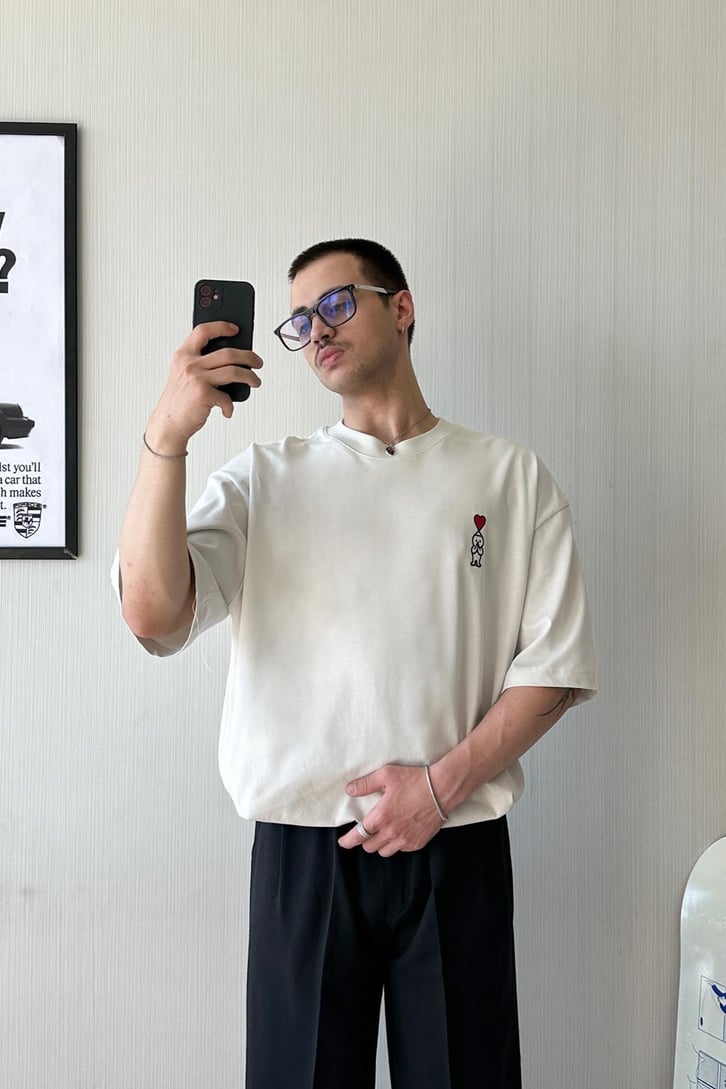 Heart Nakışlı Oversize Tişört