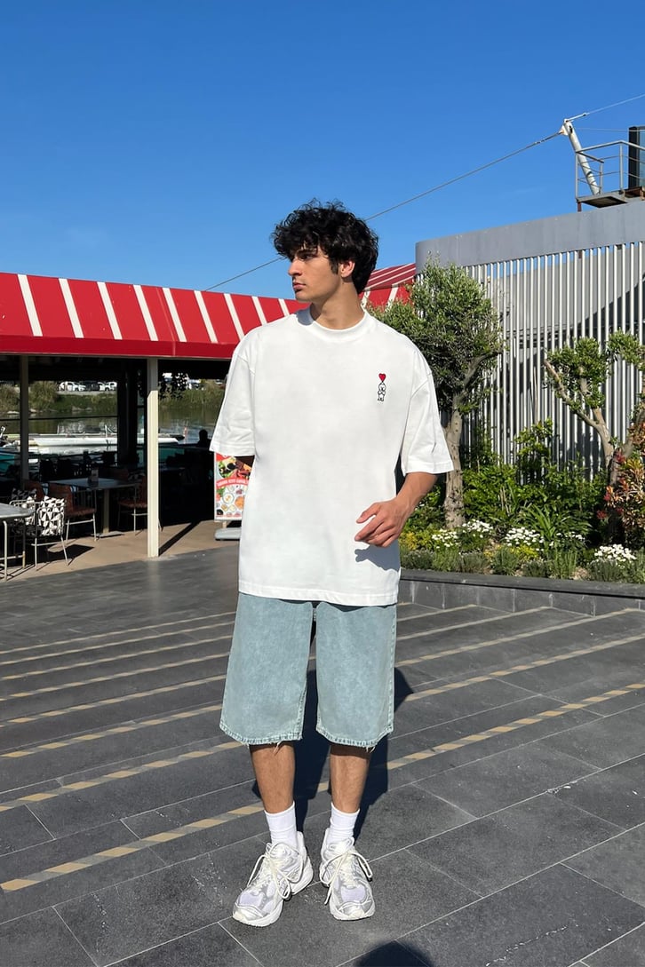 Heart Nakışlı Oversize Tişört