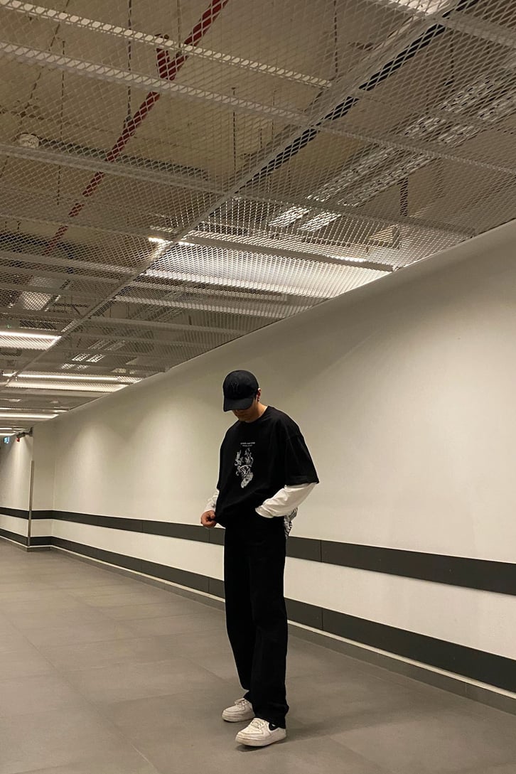 Heart Printed Oversize Black Tshirt