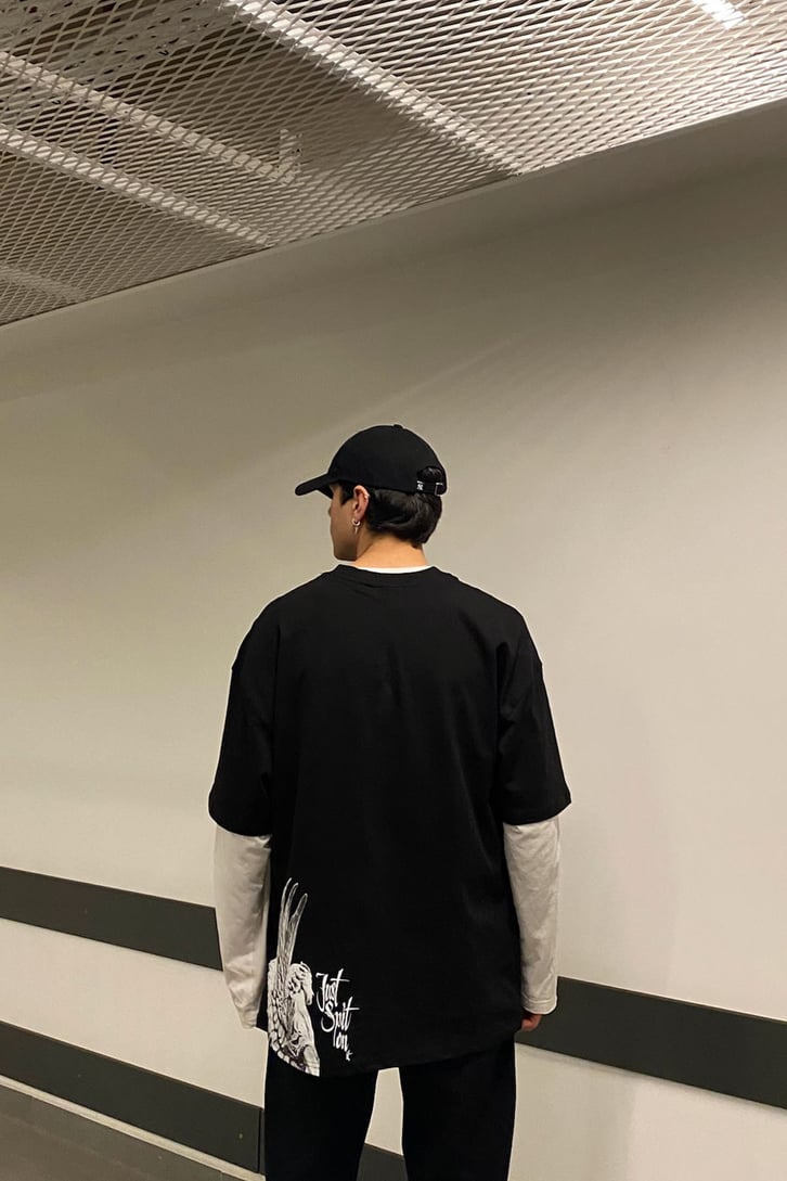 Heart Printed Oversize Black Tshirt