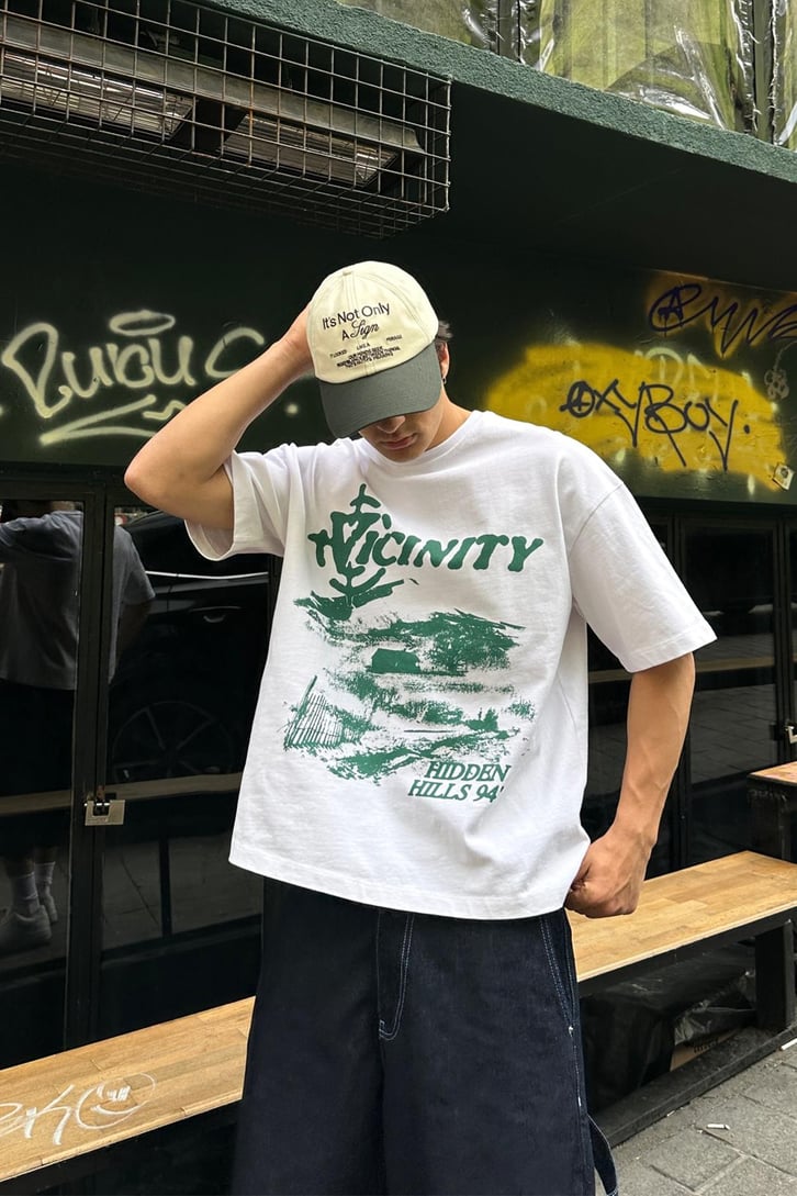Hidden Hills 94' Baskılı Oversize Tişört