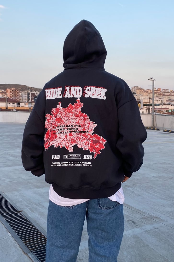 Hide And Seel Printed Oversize Hoodie