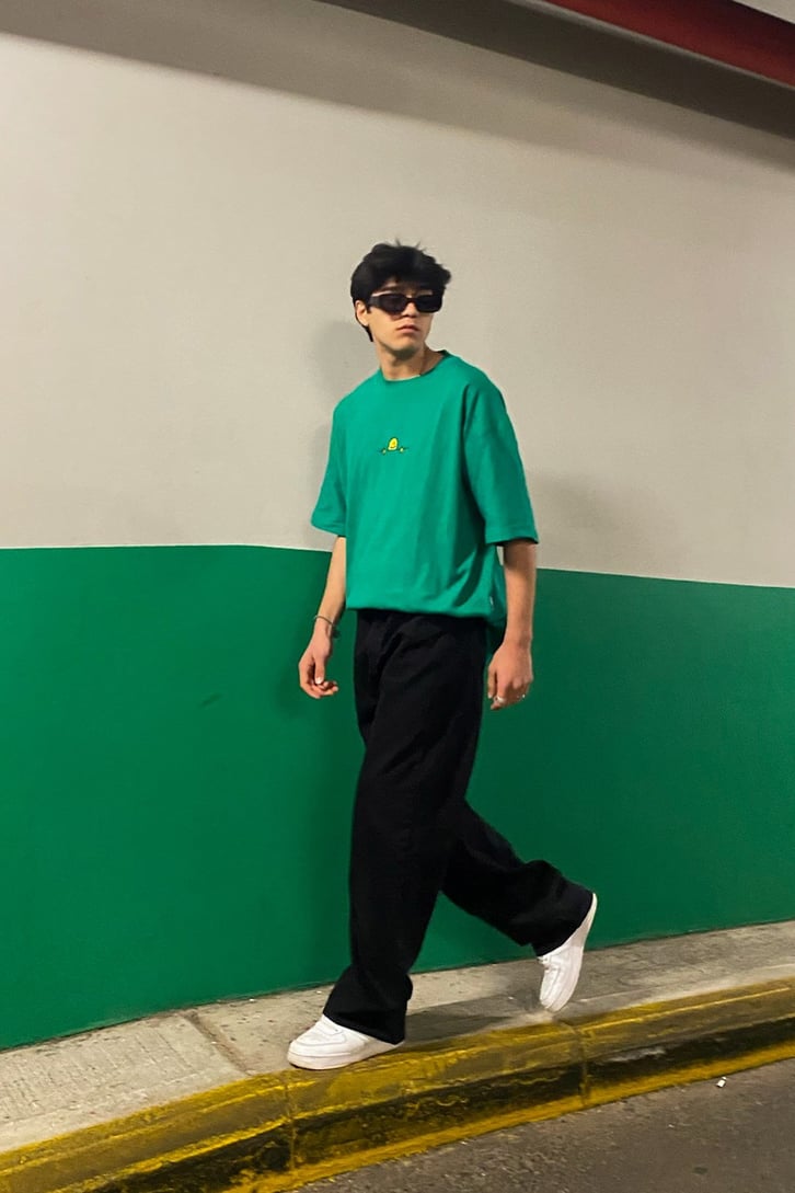 Hiding Smiley Nakışlı Yeşil Oversize Tshirt