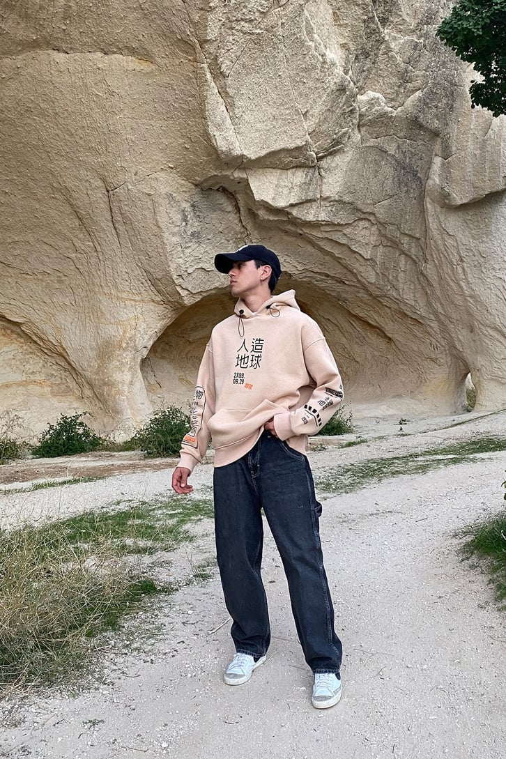 HIRAGANA BASKILI OVERSIZE HOODIE