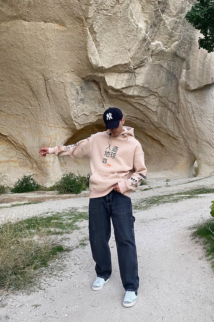 HIRAGANA BASKILI OVERSIZE HOODIE