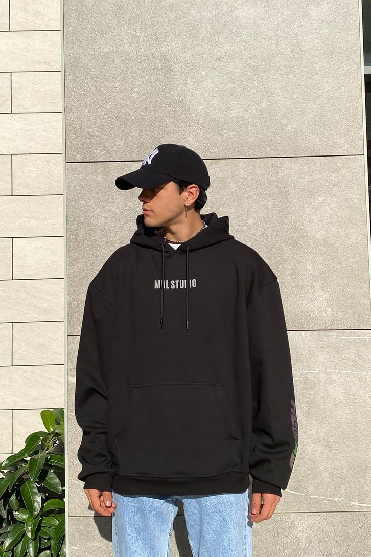 HOLOGRAM BASKILI OVERSIZE HOODIE