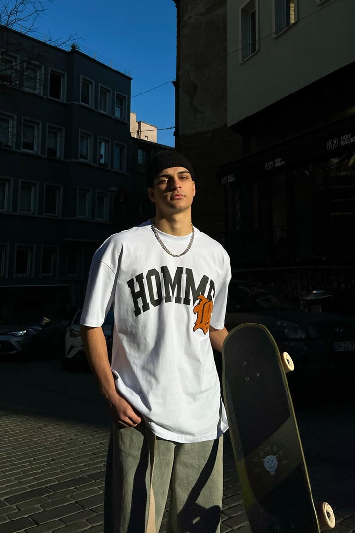 Homme Nakış Detaylı Oversize Tshirt