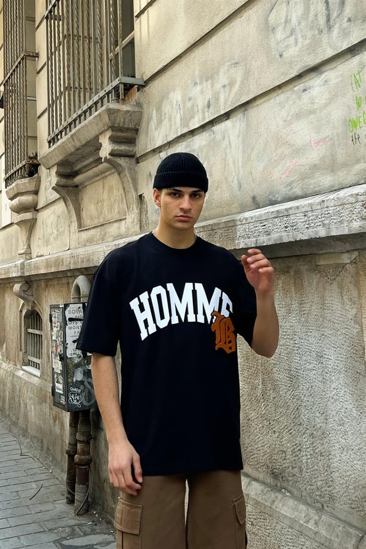 Homme Nakış Detaylı Siyah Oversize Tişört