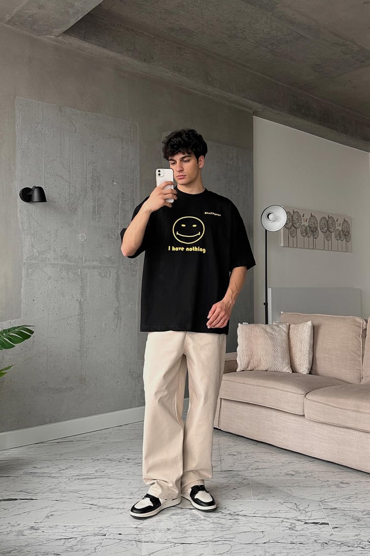 I have Nothing Baskılı Siyah Oversize Tişört