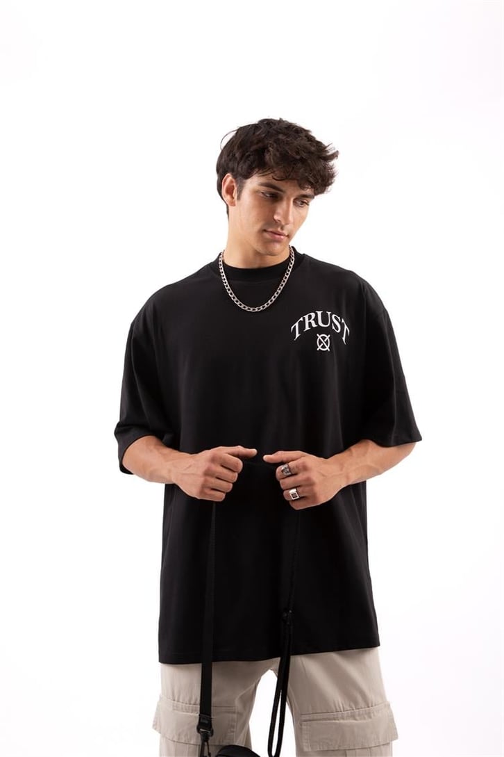 I'am Not Basic Baskılı Tshirt
