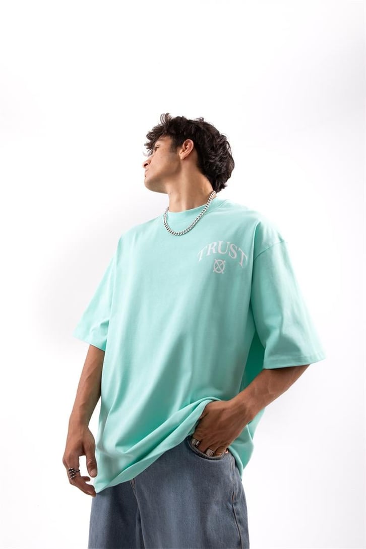 I'am Not Basic Baskılı Turkuaz Oversize Tişört