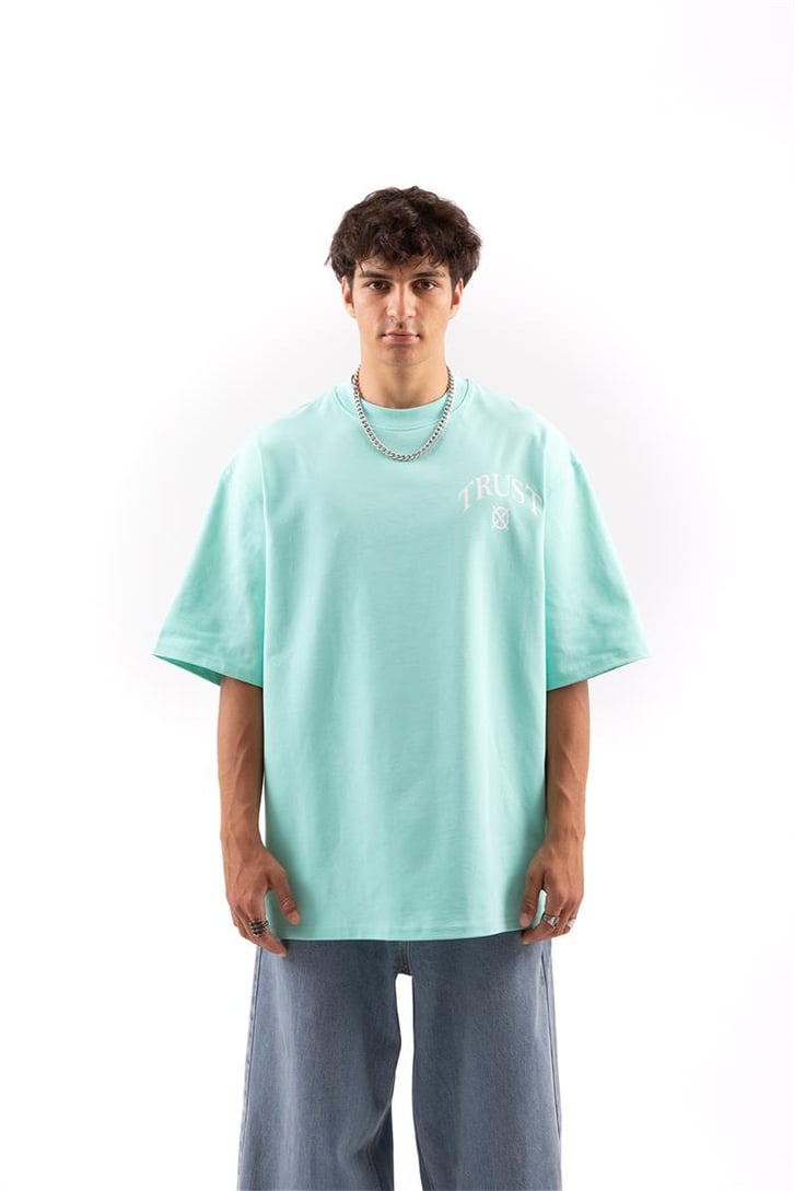 I'am Not Basic Baskılı Turkuaz Oversize Tişört