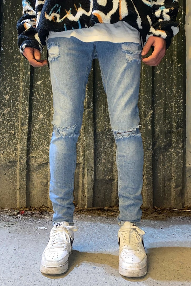 Ice Blue Distressed Skinny Fit Jean