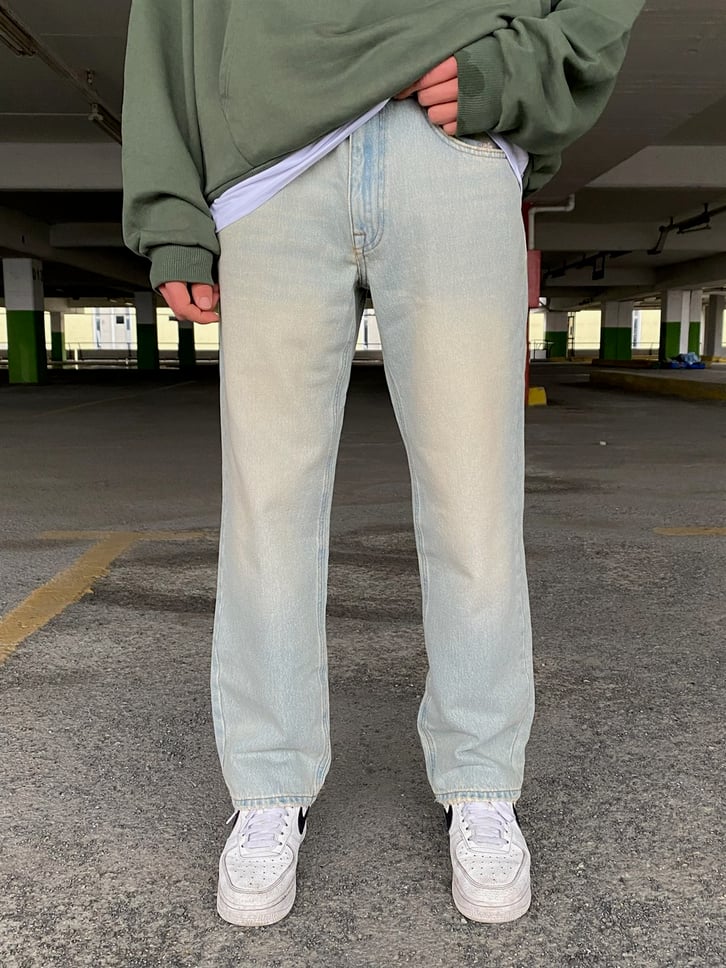 İce Blue Eskitme Detay Losse Fit Jean