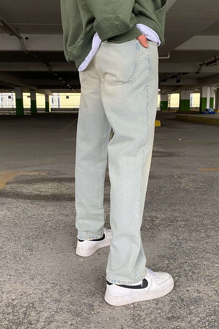 İce Blue Eskitme Detay Losse Fit Jean