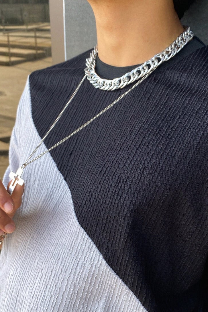 İki Renk Parçalı Oversize Tshirt