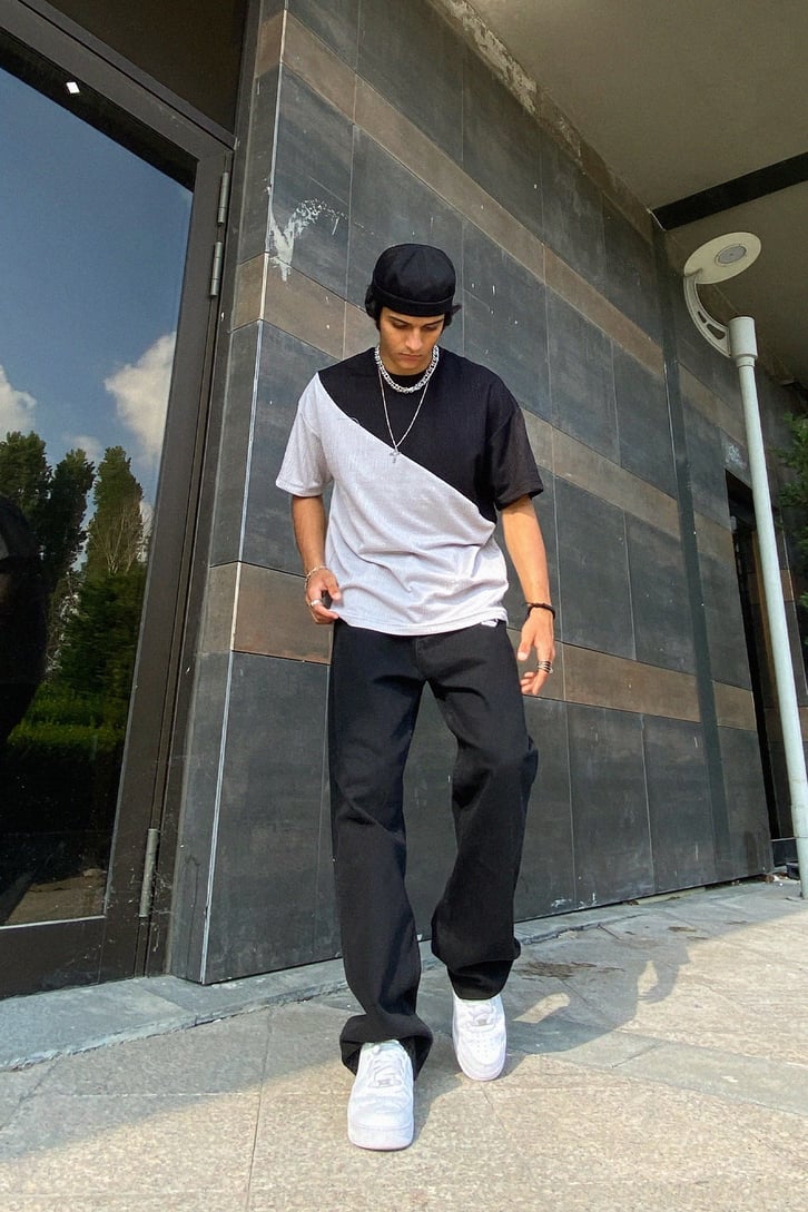 İki Renk Parçalı Oversize Tshirt