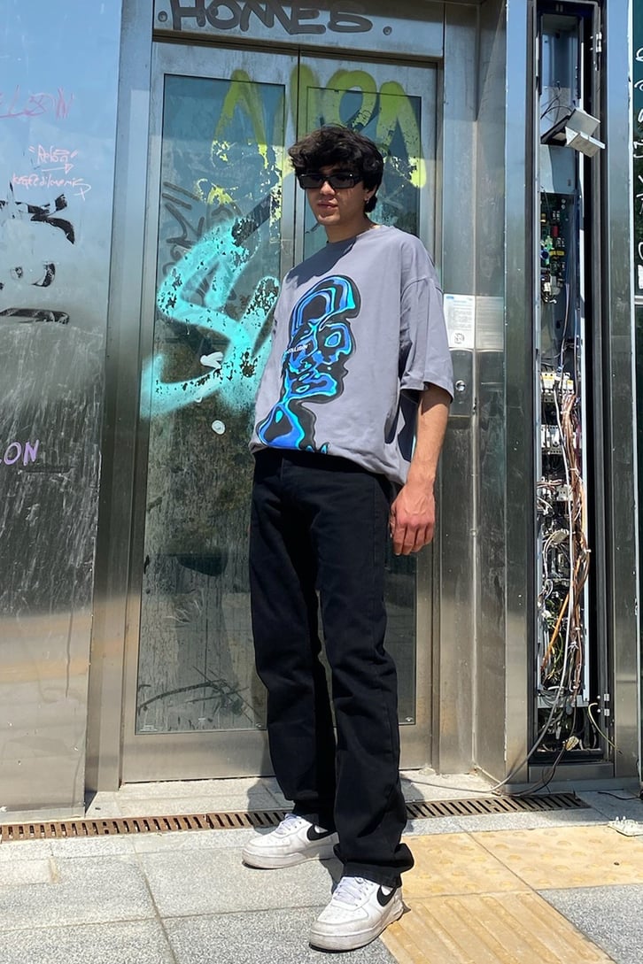 Illısion Face Oversize Tshirt