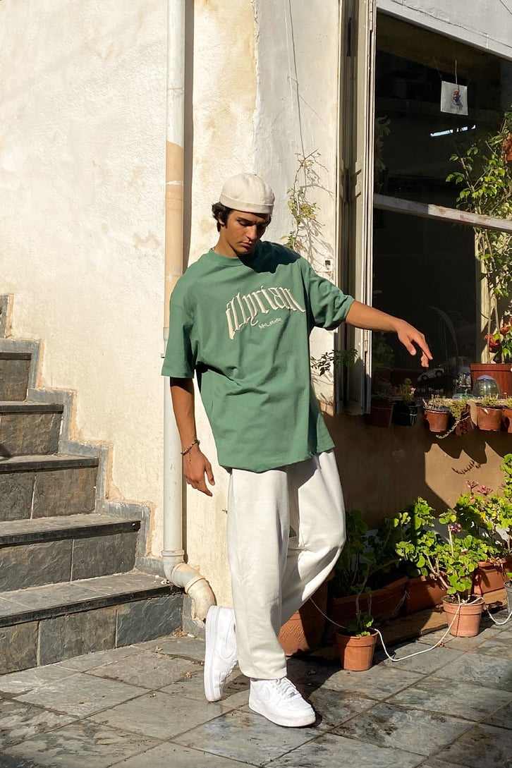Illprian Nakışlı Çam Yeşili Oversize Tshirt